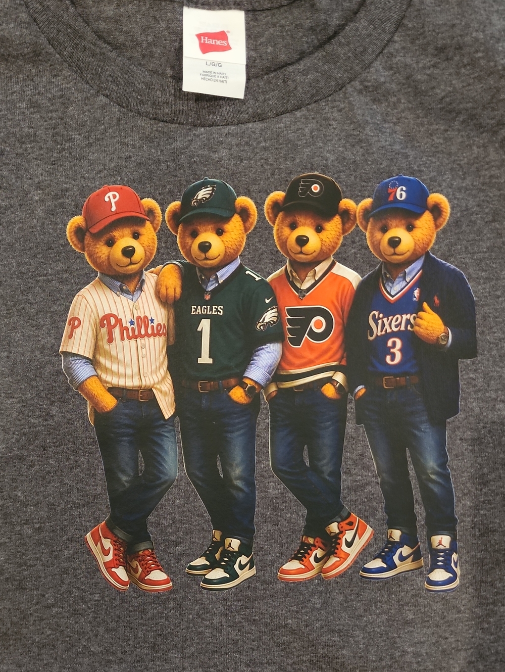 Philadelphia Sports Bears Graphic Tee